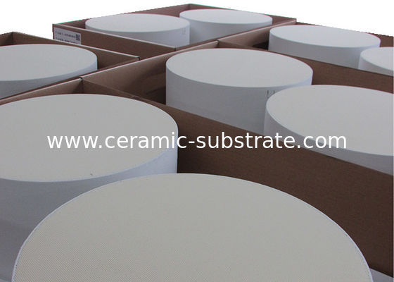 خرید تیتانیوم فیلتر دیزل فیلتر لانه زنبوری زیربنای سرامیک مقاومت در برابر شوک حرارتی online manufacture