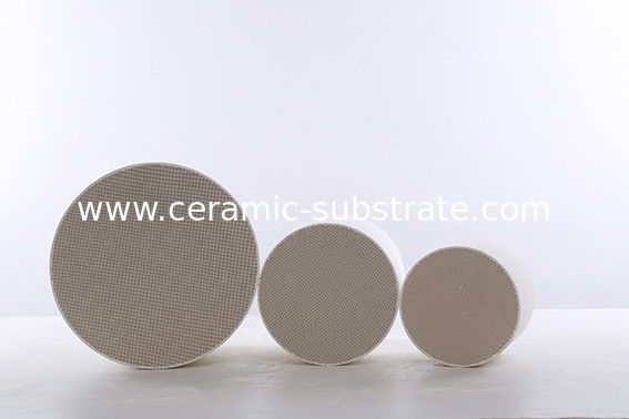 Cordierite سرامیک دیزل کاتالیستی مبدل Substrate / آلومینا سرامیک بستر